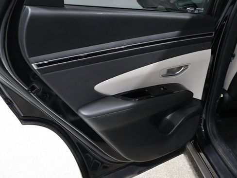 Used 2022 Hyundai Tucson SEL w/ Convenience + Premium Package image 18