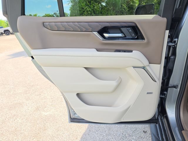 New 2026 GMC Yukon Denali w/ Advanced Technology Package RWD image 12