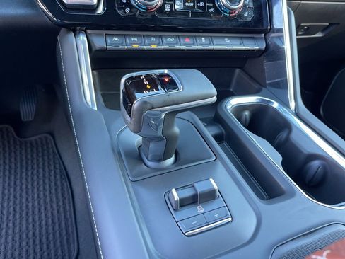 Used 2025 GMC Sierra 1500 Denali Ultimate AWD/4WD image 16