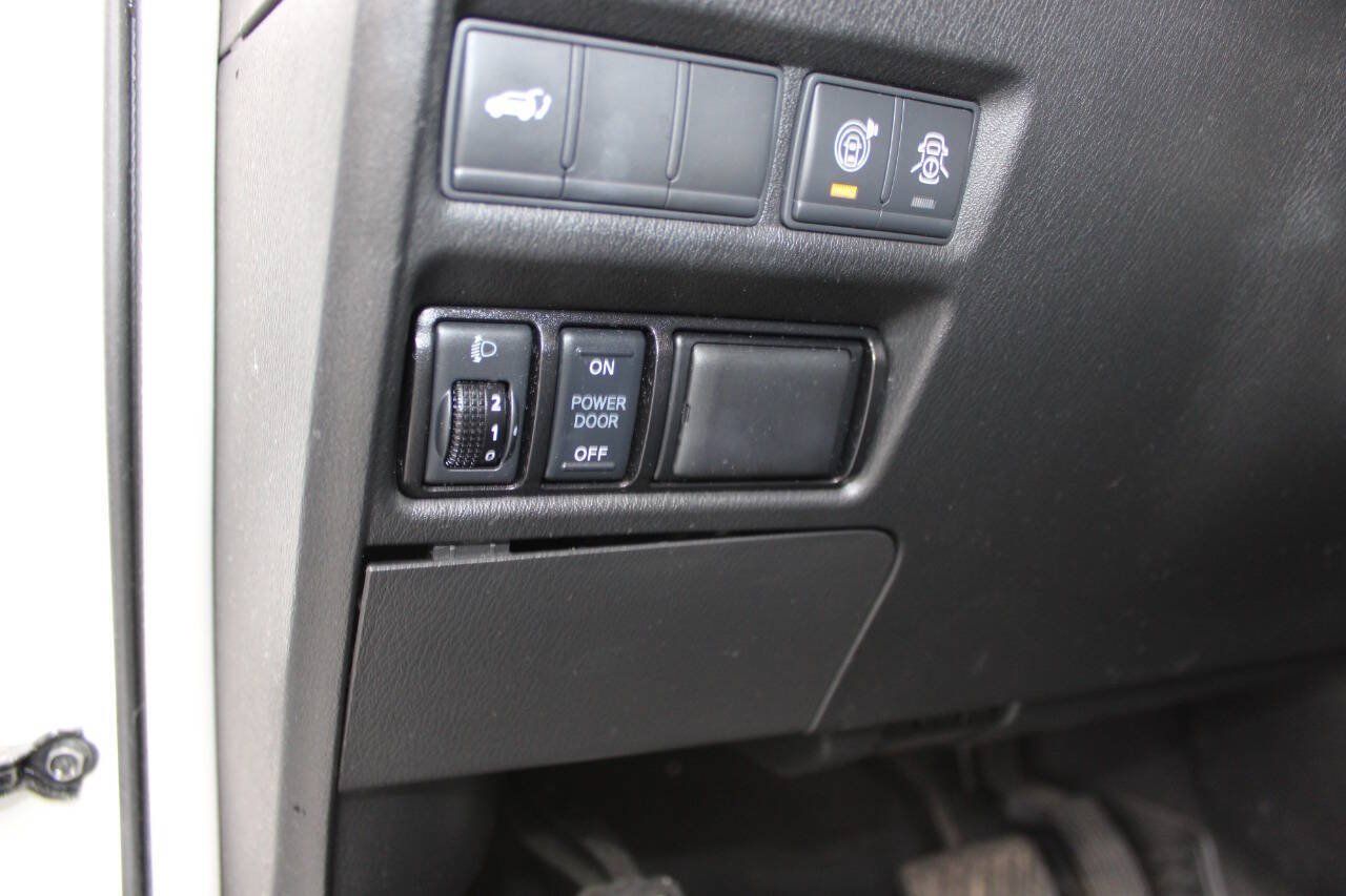 Used 2019 Nissan Armada SL w/ Premium Package AWD/4WD image 19
