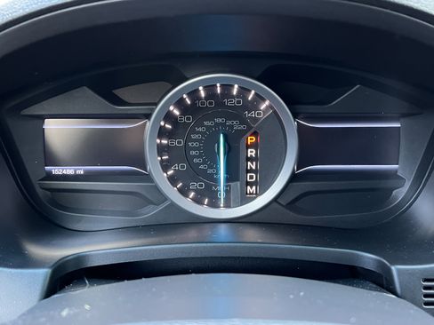 Used 2013 Ford Explorer XLT image 30