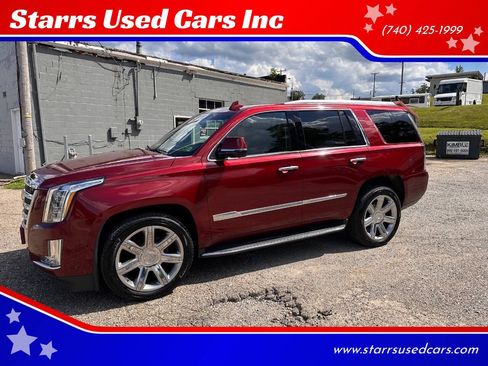 Used 2017 Cadillac Escalade Luxury AWD/4WD image 1