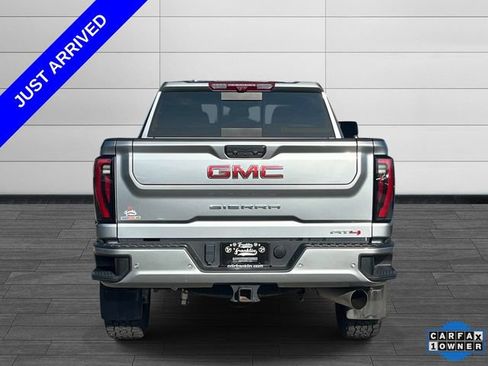 Used 2024 GMC Sierra 2500 AT4 w/ AT4 Premium Plus Package AWD/4WD image 4