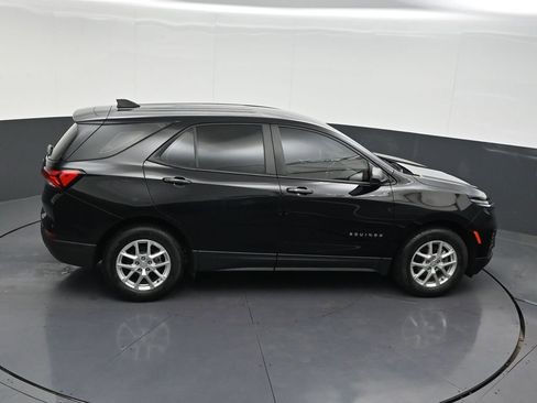 Used 2023 Chevrolet Equinox LS FWD image 20