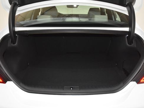 New 2025 Genesis G70 2.5T image 25