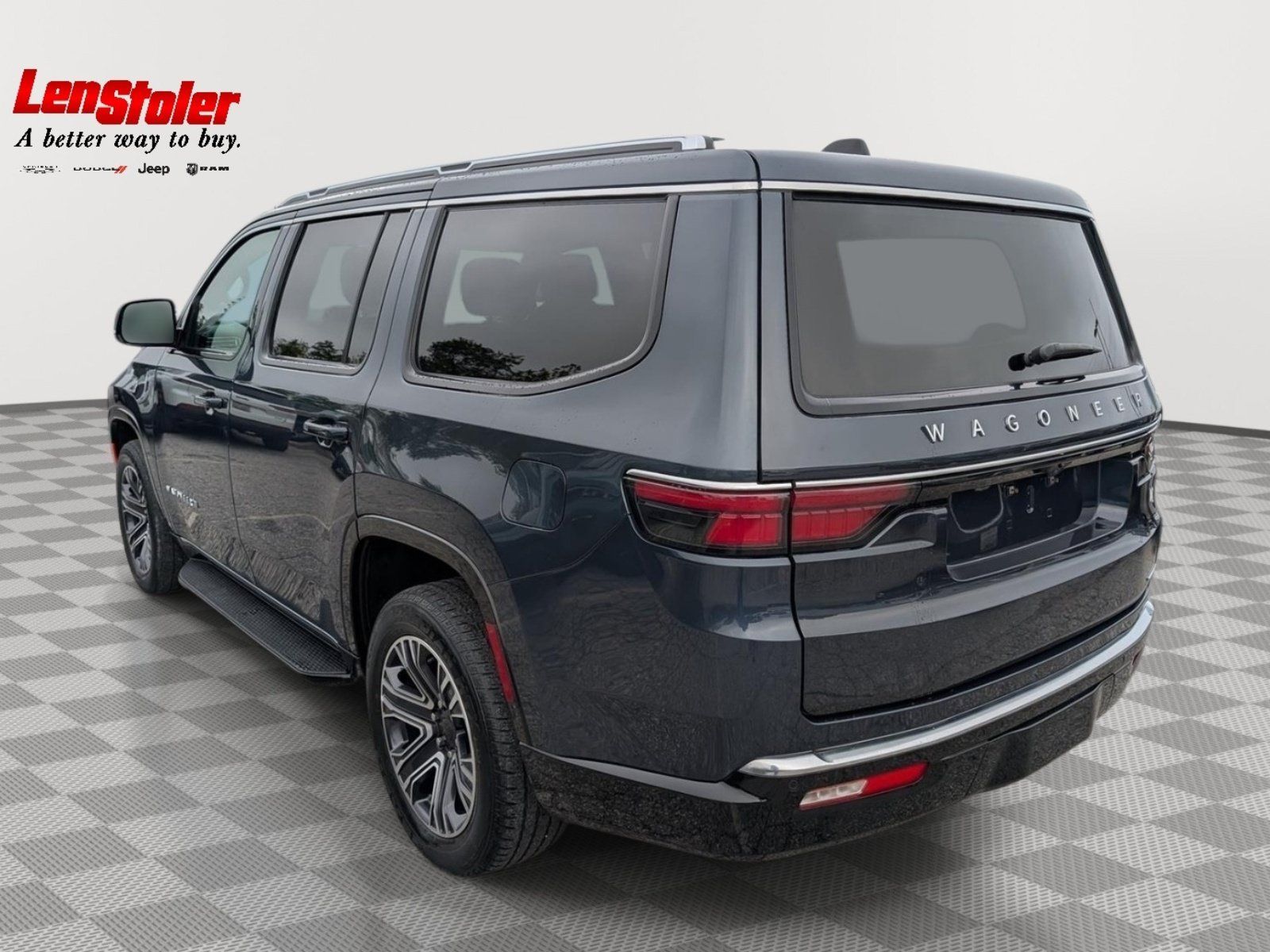 Used 2024 Jeep Wagoneer Series II AWD/4WD image 3