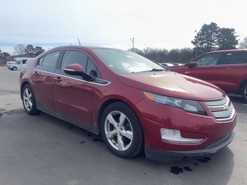 Used 2015 Chevrolet Volt image 3