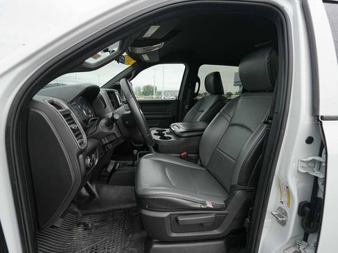 Used 2023 RAM 2500 Tradesman AWD/4WD image 17