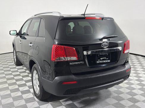 Used 2011 Kia Sorento LX AWD/4WD image 7
