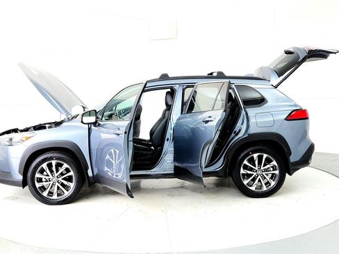 Certified 2024 Toyota Corolla Cross XLE w/ Convenience Package AWD/4WD image 10