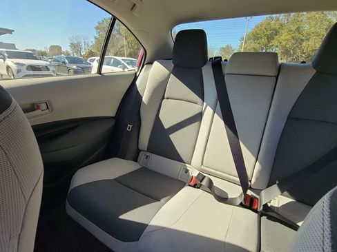 Used 2026 Toyota Corolla LE image 4