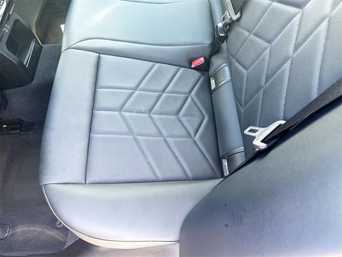 Used 2024 BMW 530i w/ Premium Package image 29