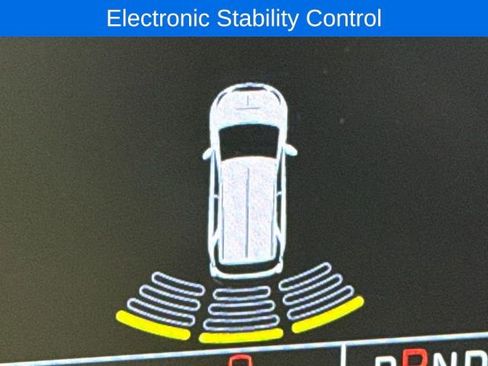 Used 2018 Chevrolet Equinox LT image 23