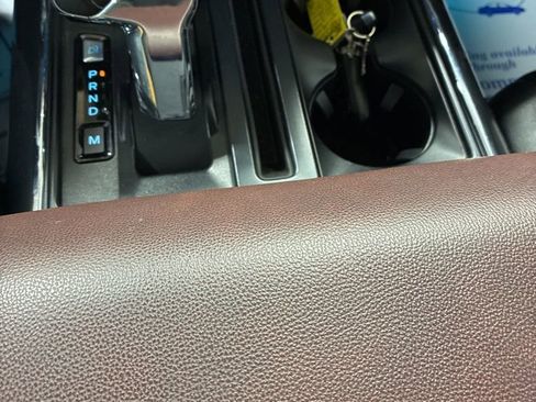 Used 2022 Ford F150 Lariat w/ Equipment Group 502A High image 23