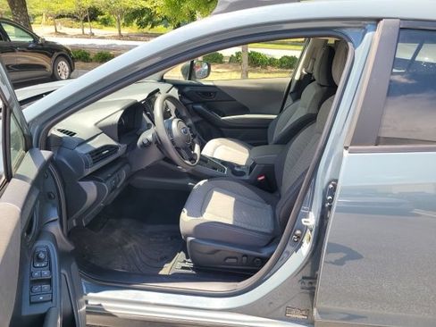 Used 2024 Subaru Crosstrek 2.0i Premium AWD/4WD image 9