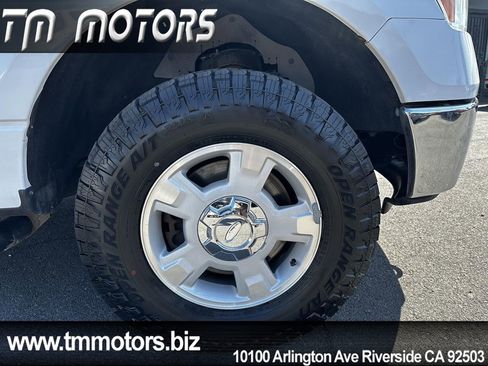 Used 2012 Ford F150 XLT AWD/4WD image 10