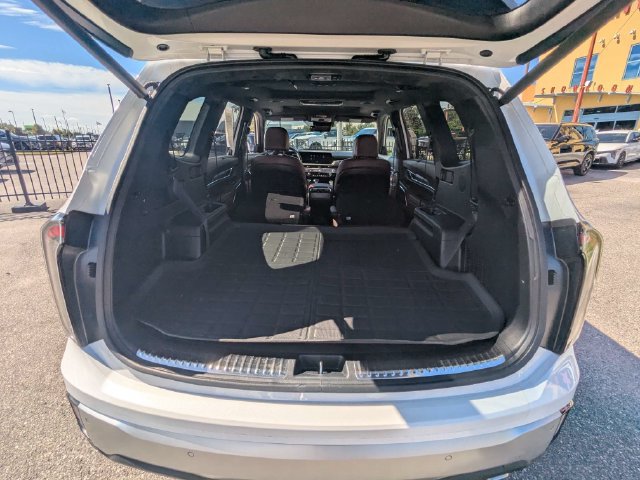Used 2024 Kia Telluride SX Prestige w/ Towing Package AWD/4WD image 13
