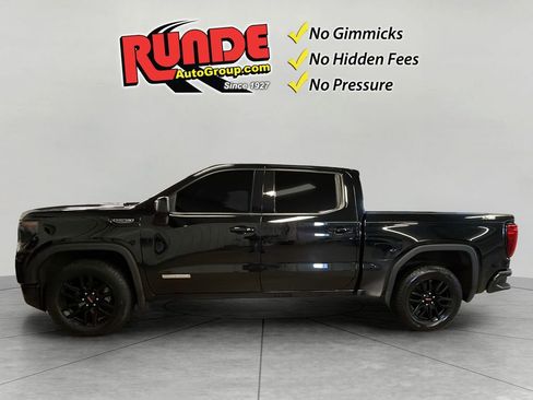 Used 2022 GMC Sierra 1500 Elevation w/ Elevation Premium Package image 2