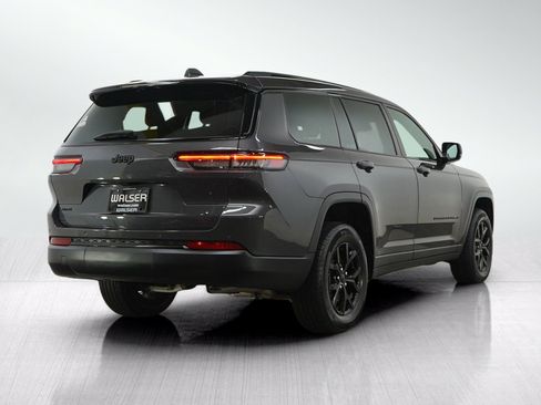 Used 2025 Jeep Grand Cherokee L Laredo AWD/4WD image 6