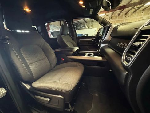 Used 2019 RAM 1500 Big Horn image 16