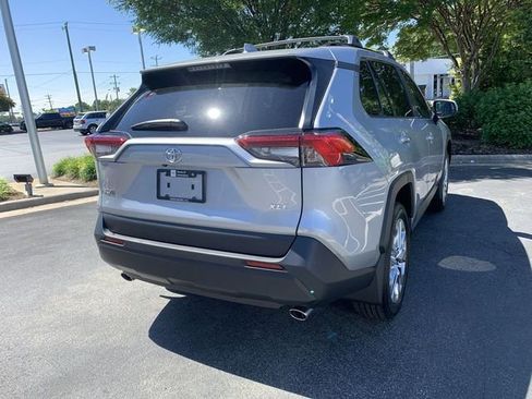Used 2025 Toyota RAV4 XLE Premium w/ Weather Package FWD image 8