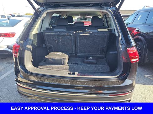 Used 2022 Volkswagen Tiguan SE image 10