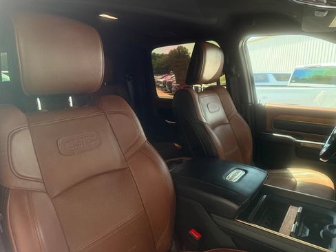 Used 2022 RAM 3500 Limited AWD/4WD image 14