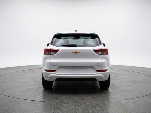 Used 2025 Chevrolet TrailBlazer LT FWD image 7