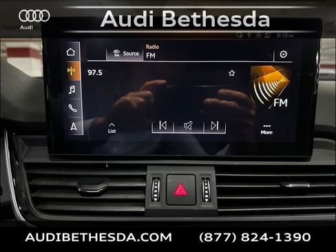 Certified 2025 Audi Q5 2.0T Premium image 20