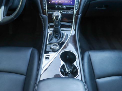 Used 2018 INFINITI Q50 Luxe RWD image 25