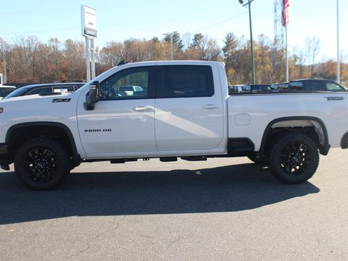 New 2025 Chevrolet Silverado 2500 LT w/ Trail Boss Package image 4