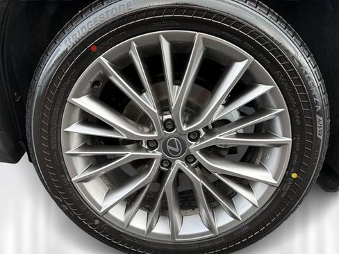 New 2026 Lexus NX 350h AWD w/ Luxury Package image 10