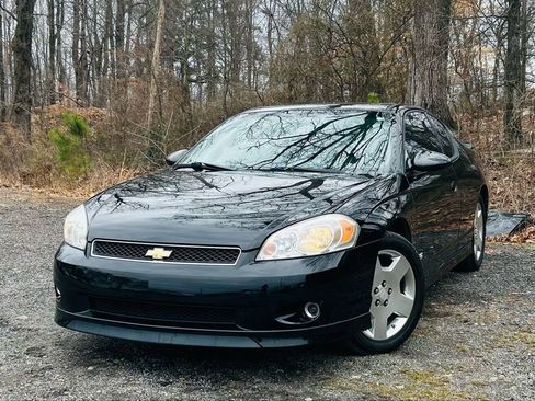Used 2006 Chevrolet Monte Carlo SS w/ Convenience Package image 2