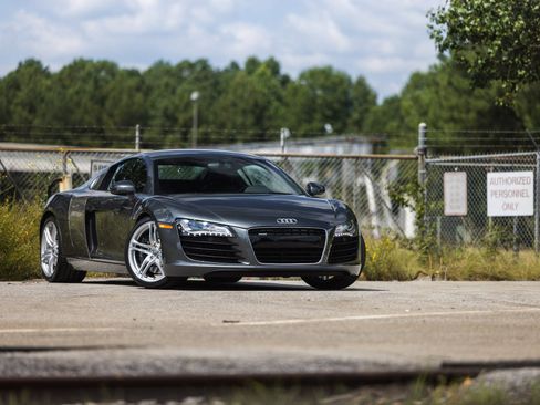 Used 2008 Audi R8 V8 image 5