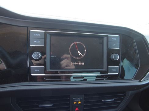 Used 2021 Volkswagen Jetta S image 16