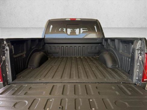 Used 2019 Ford F150 XLT w/ Equipment Group 302A Luxury AWD/4WD image 22