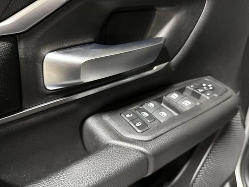 Used 2025 RAM 1500 Big Horn RWD image 21