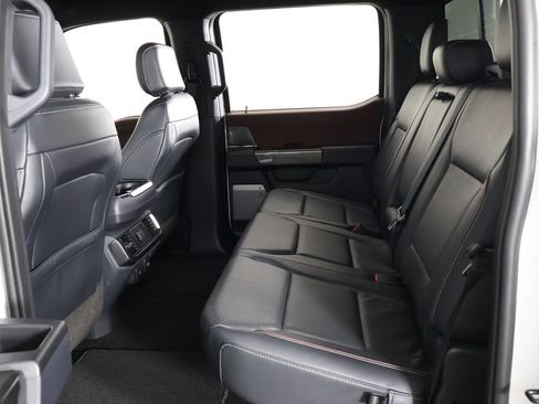 Used 2022 Ford F150 Lariat AWD/4WD image 36