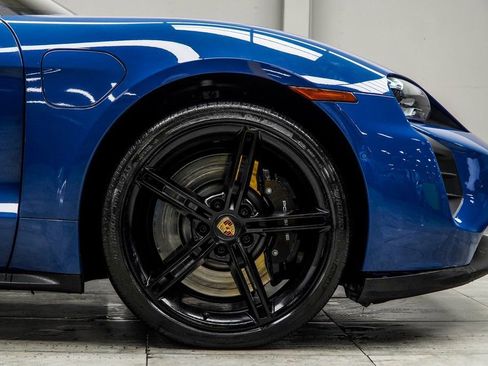 Used 2022 Porsche Taycan GTS w/ Premium Package (P6U) image 11