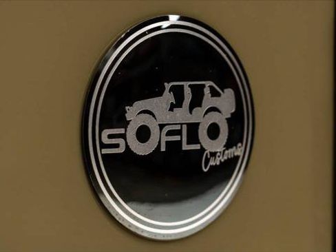 Used 2025 Jeep Gladiator Sport image 29