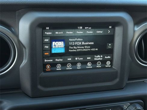 Used 2022 Jeep Gladiator Willys image 26