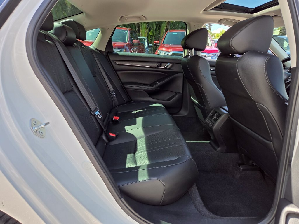 Used 2021 Honda Accord EX-L image 16