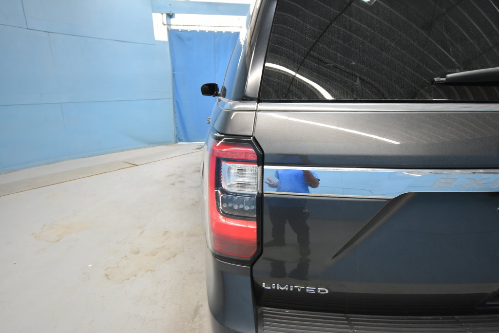 Used 2018 Ford Expedition Max Limited w/ Equipment Group 302A AWD/4WD image 44
