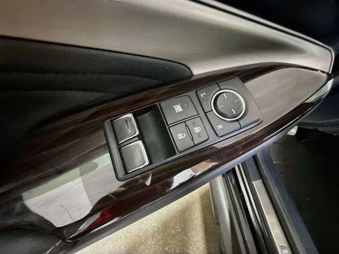 Used 2019 Lexus RC 300 w/ Accessory Package RWD image 16