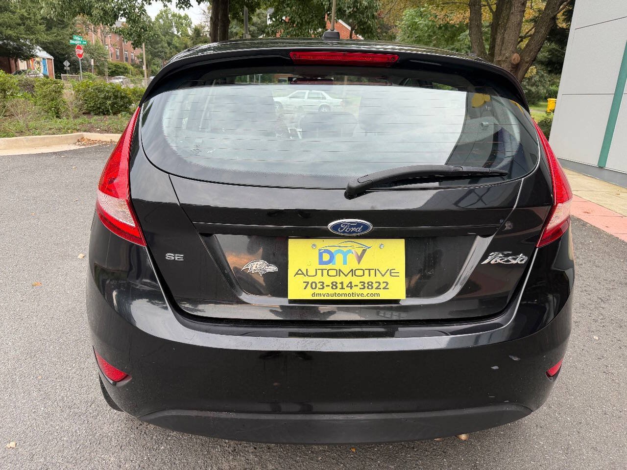 Used 2012 Ford Fiesta SE FWD image 5