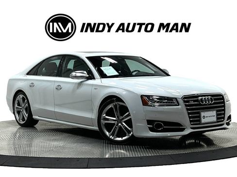 Used 2015 Audi S8 AWD/4WD image 2