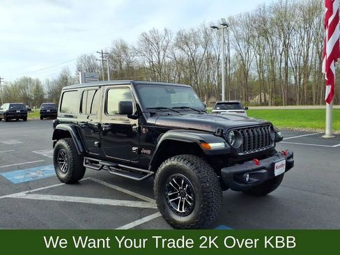 Used 2025 Jeep Wrangler Unlimited Rubicon image 6
