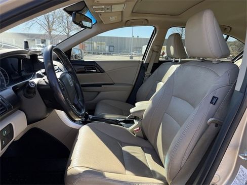 Used 2014 Honda Accord EX-L image 25