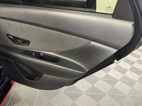 Used 2025 Hyundai Elantra N image 30