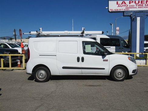 Used 2022 RAM ProMaster City Tradesman image 2